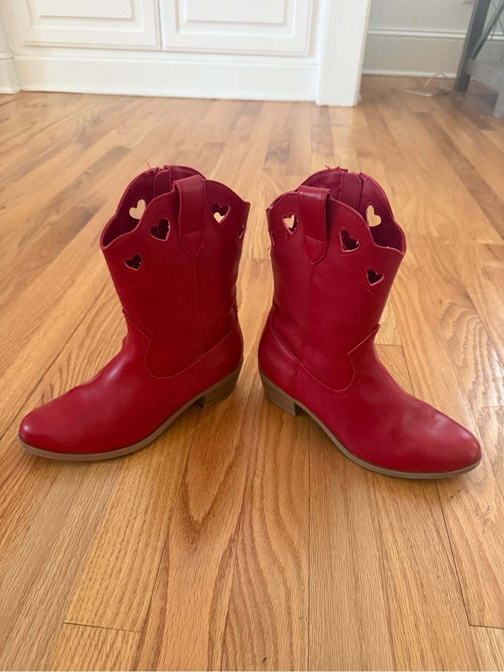 Wonder Nation Girls Red Heart Cutout Cowgirl Western Boots, Size 2 - Picture 5 of 11